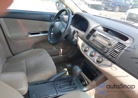 2005 Toyota Camry Se z USA, uszkodzony, nr VIN 4T1BE32K55U071331